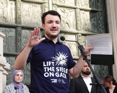 US Judge Directs Removal of Pro-Palestinian Activist Due to Misrepresented Information on Residency Application
