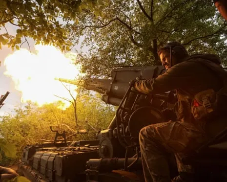 Zelenskyy Reports Important Progress as Forces Repel Moscow's Advances