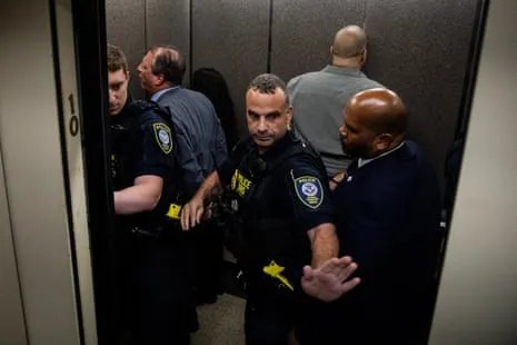 NY Officials Detained After Obstructing Immigration and Customs Enforcement Access to Government Complex